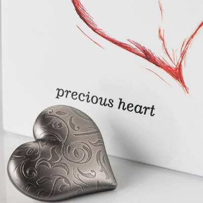  Heart Shape 2018 1 Ounce 31.10 Gram Silver Coin (999) - 4